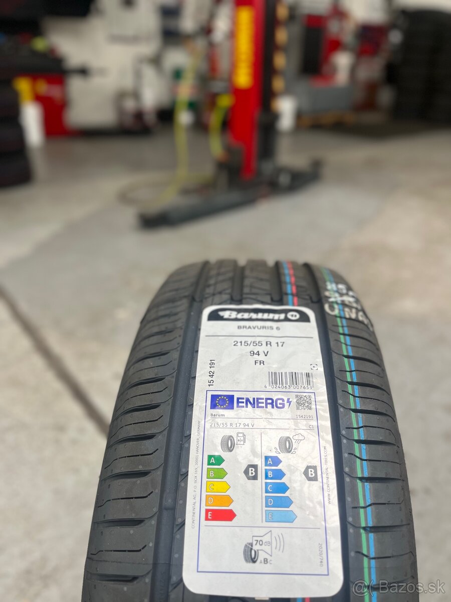 215/55 R17 BARUM