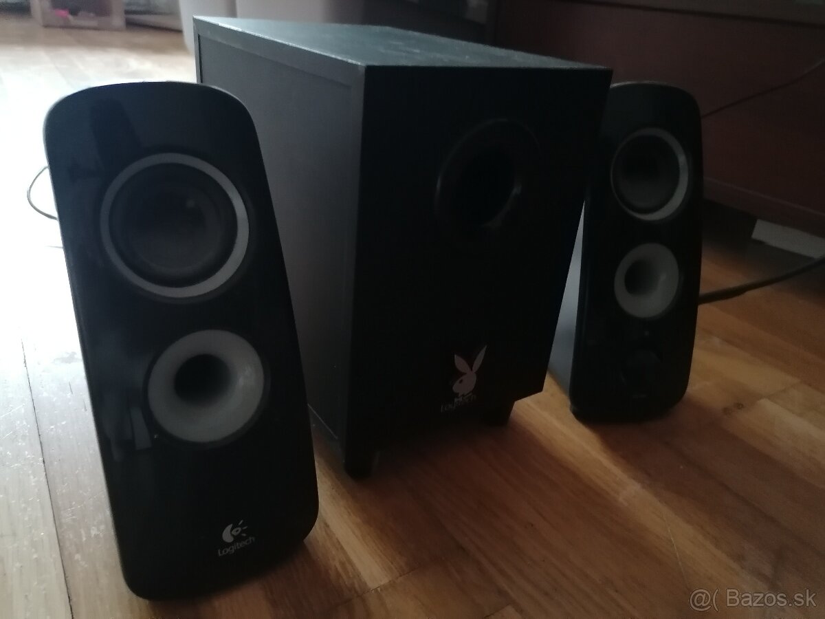 Logitech reproduktory