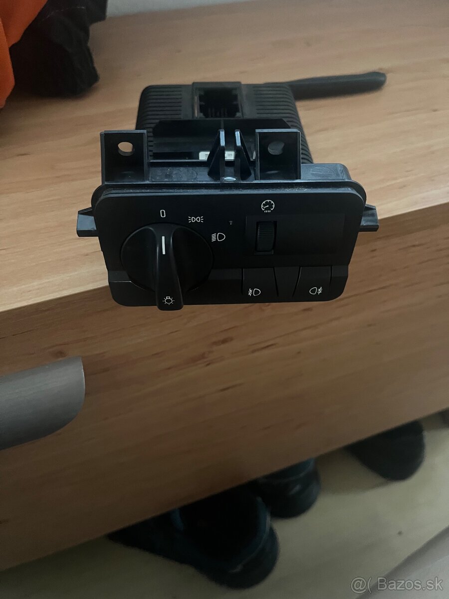 BMW e46 prepínač svetiel xenón