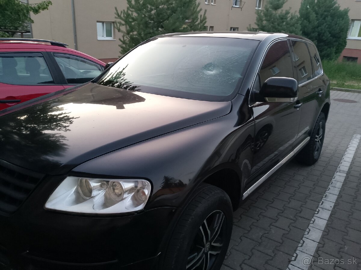 Volkswagen Touareg 2, 5 TDI NA DIELY