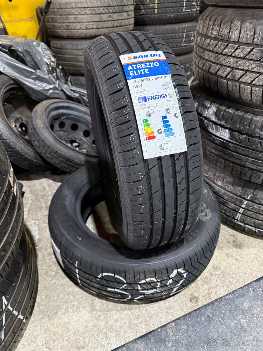 L382 2ks letné nové 185/60R15 xl