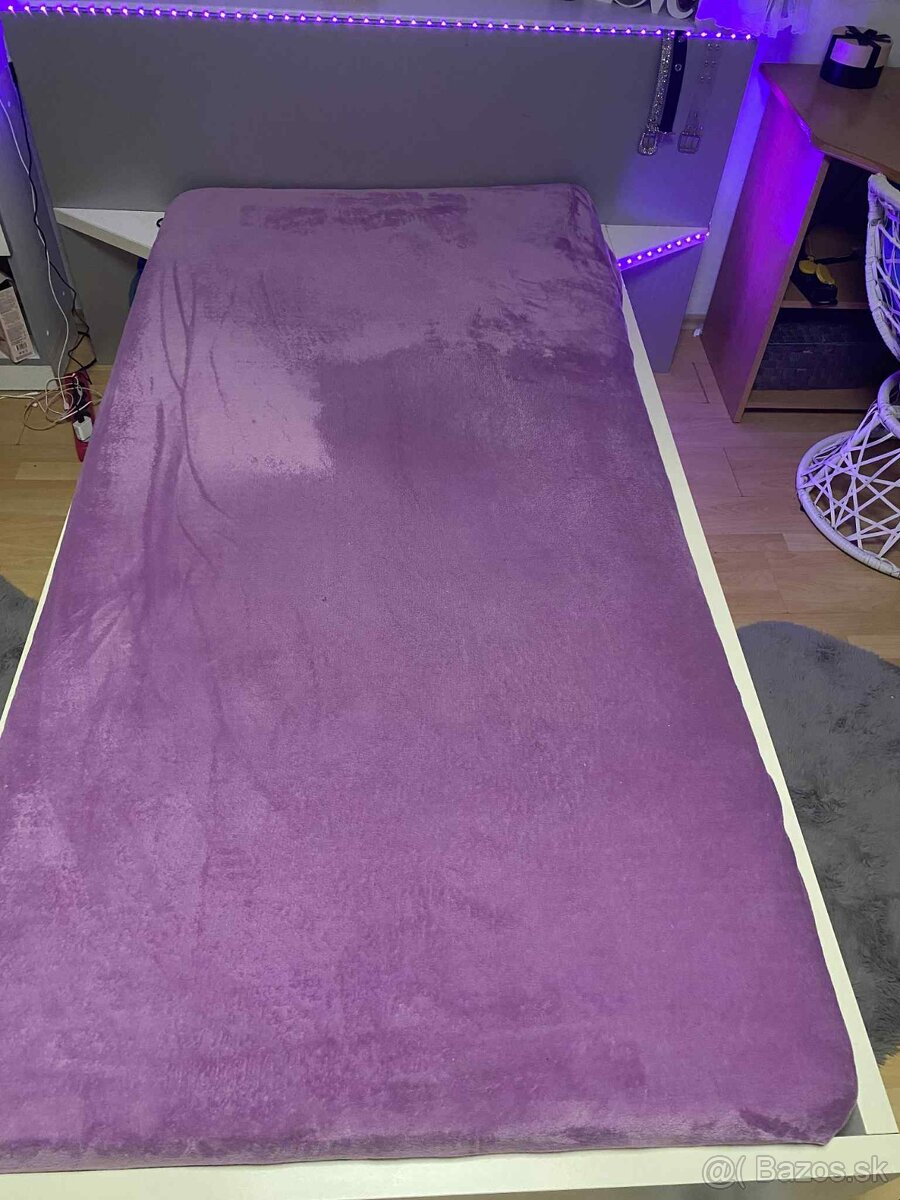 Posteľ 120/200 pre študentov ,masív