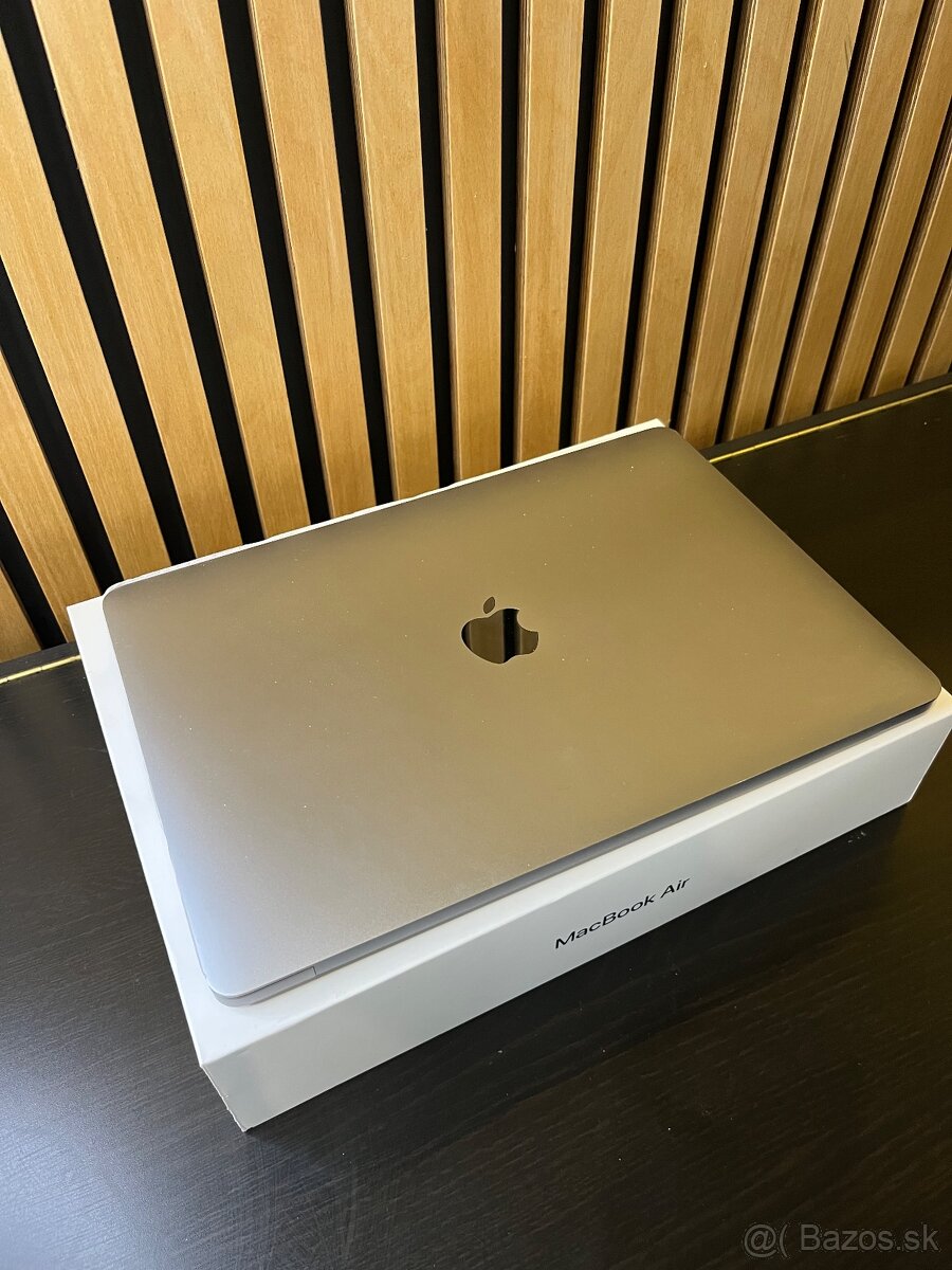 MacBook air 13”