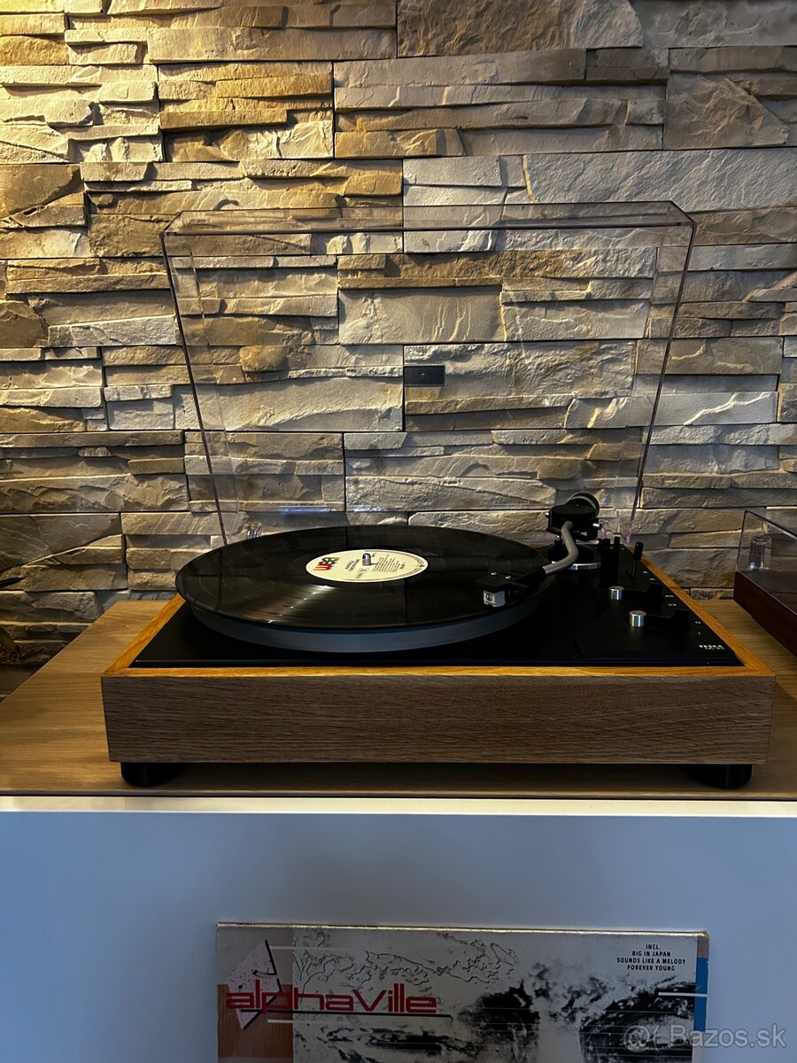 Tesla gramofon po kompletnej renovácii