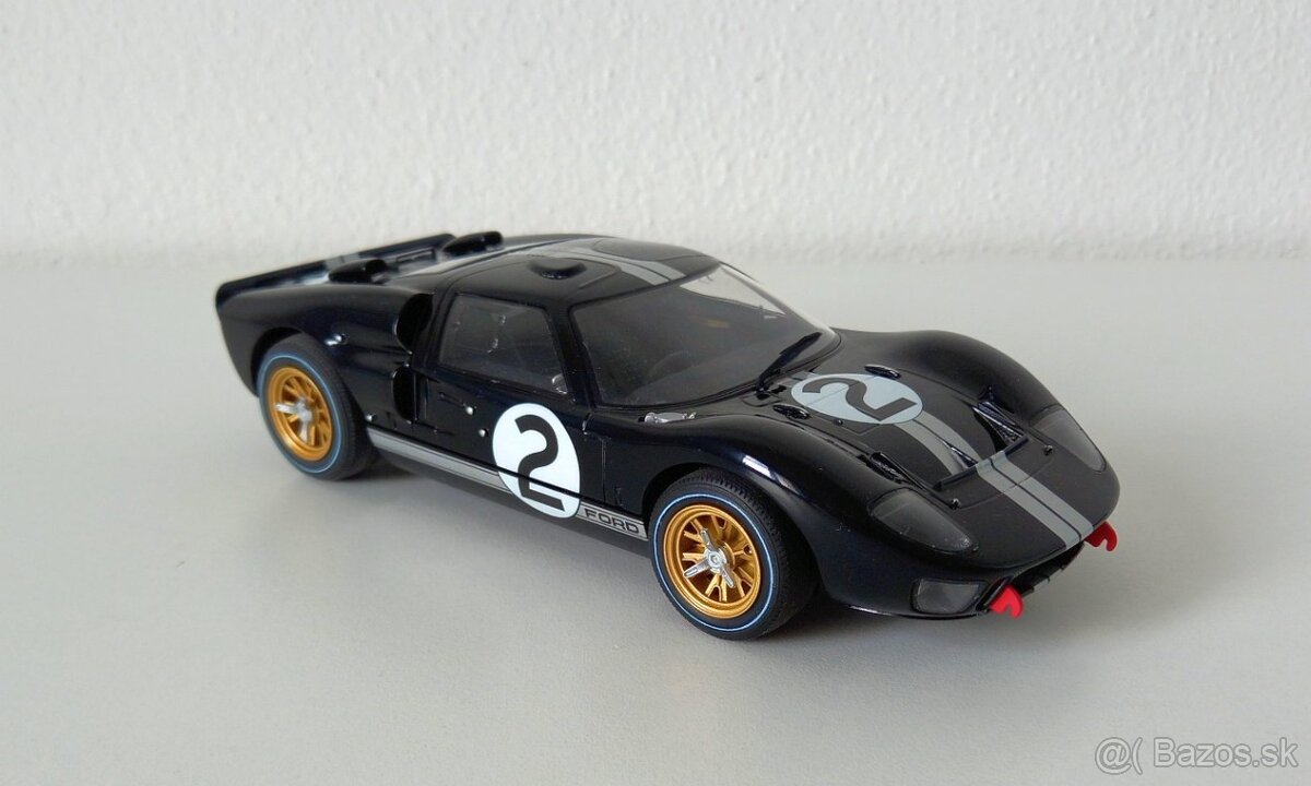 1:24 Postavený model Meng Ford GT Le Mans 1966