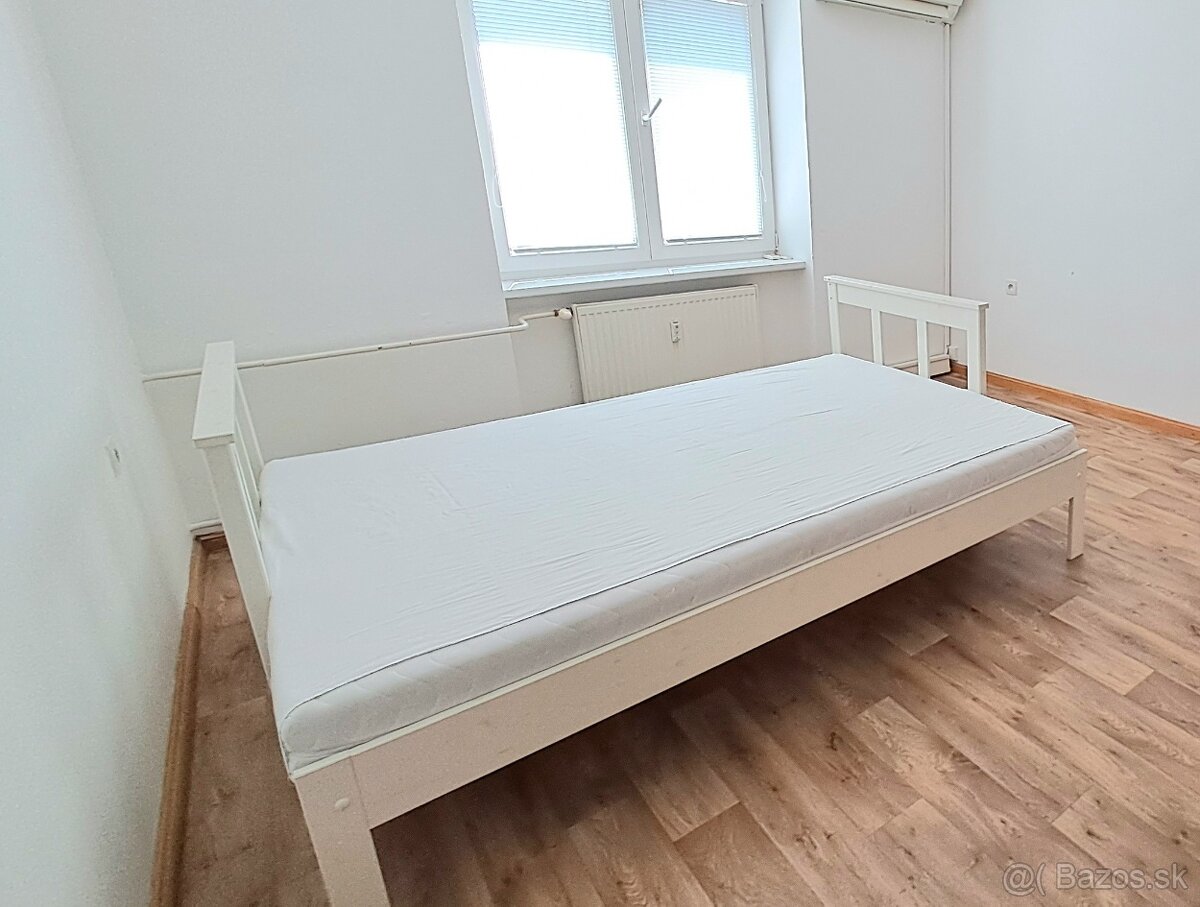 predám valandu a postel 140cm x 200 matrac NR s odvozom