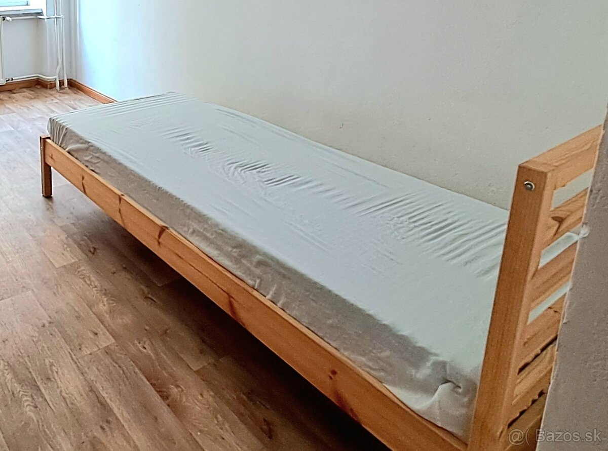 postel 90cm x 200 rošt matrac NR s odvozom