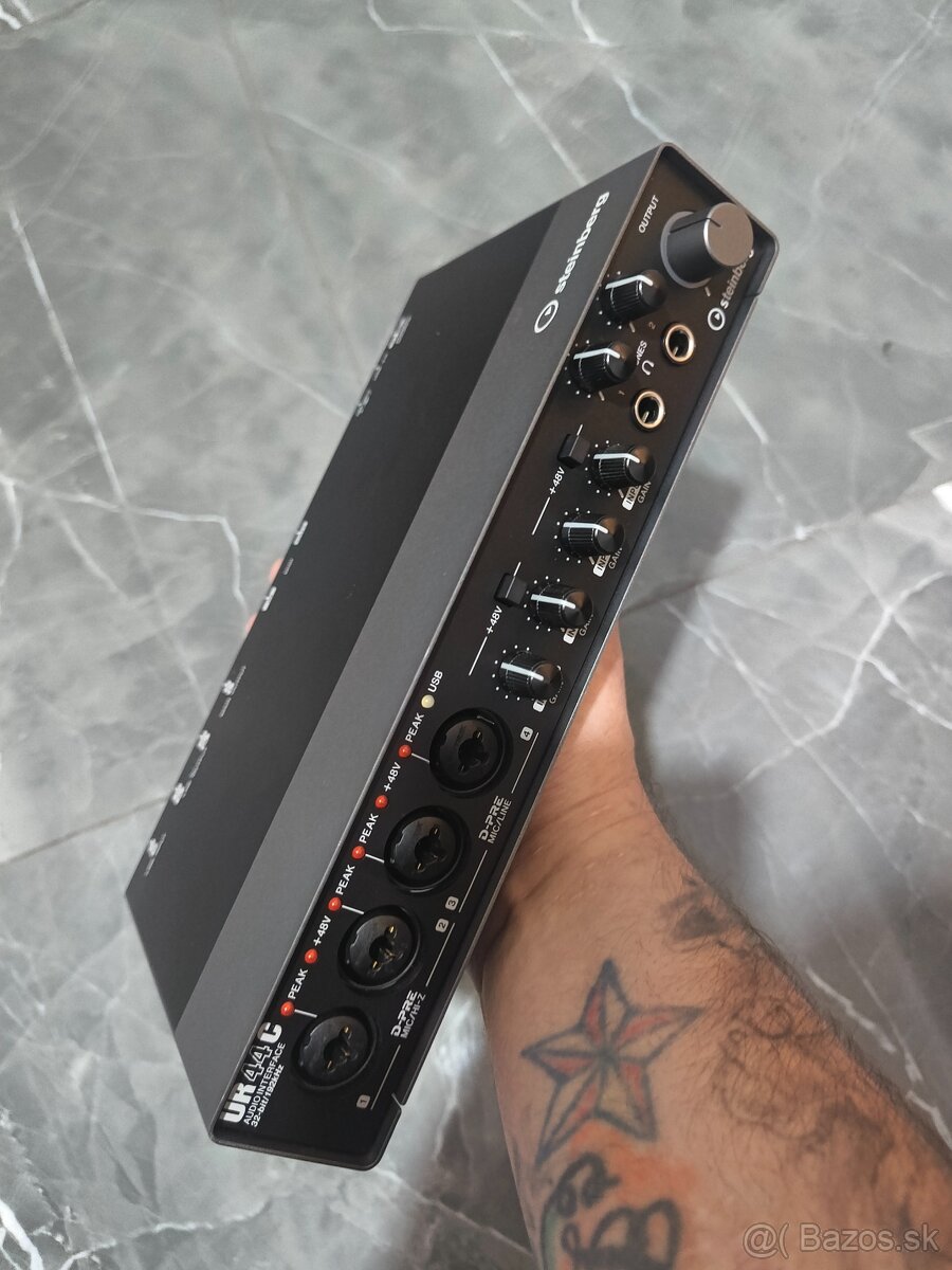 Steinberg ur44c
