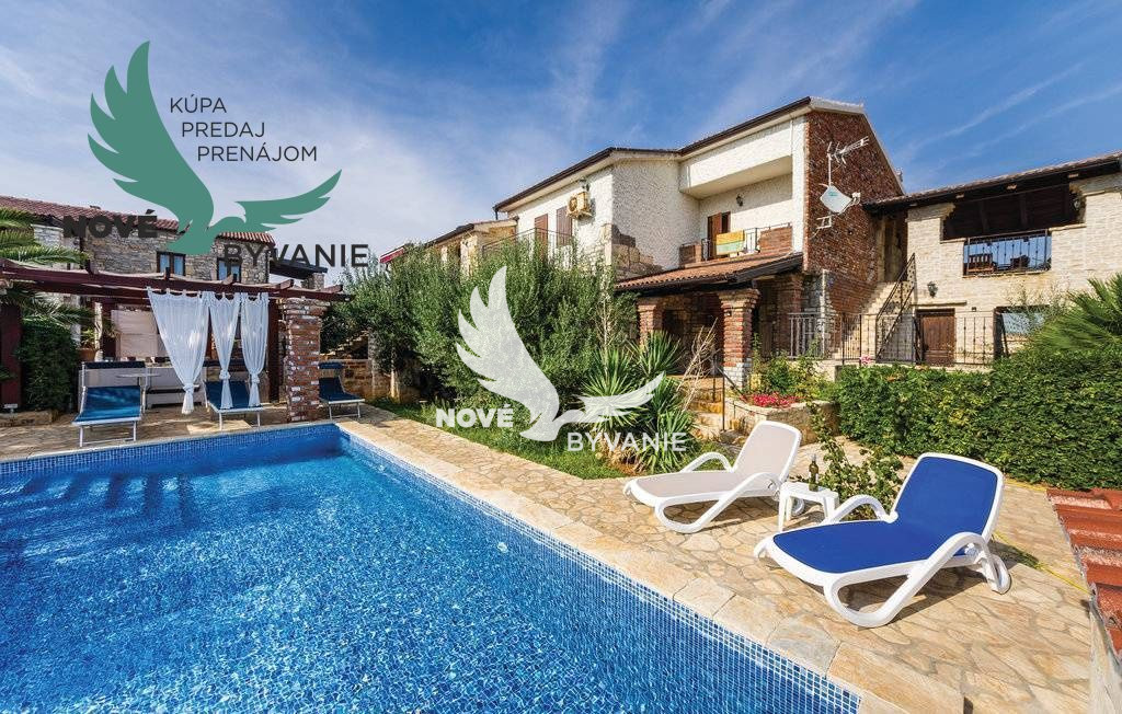 Exkluzívne na predaj vila s bazénom v Chorvátsku