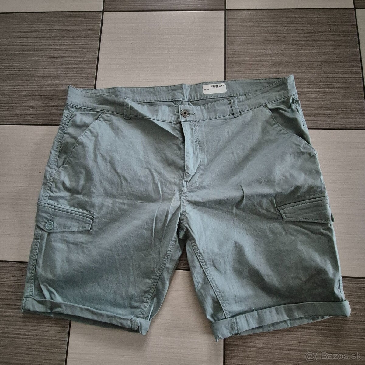 Panské kraťasy W40