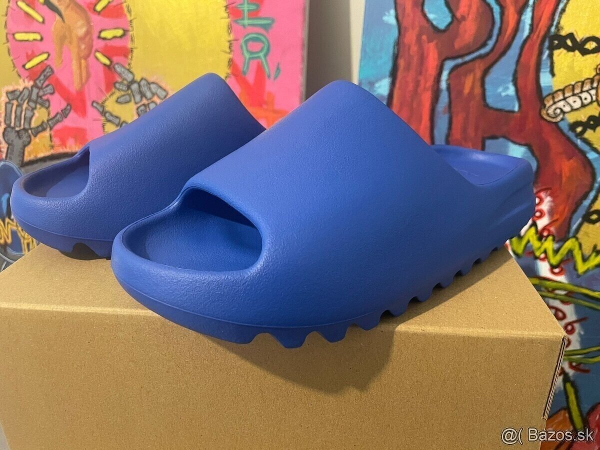 Yeezy Slides Azure 43
