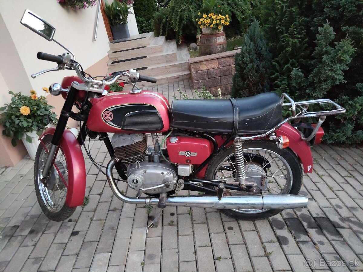 ČZ 175 typ 477.1. s TP a EČ