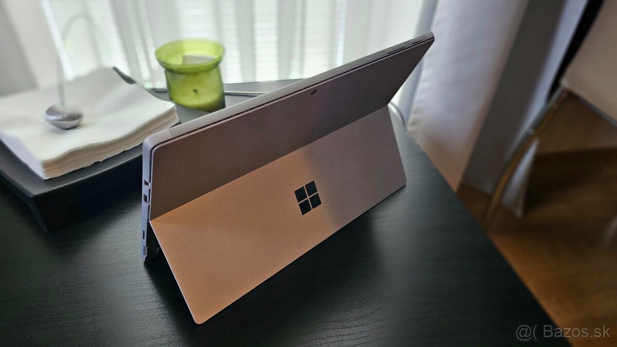 Microsoft Surface Pro 5