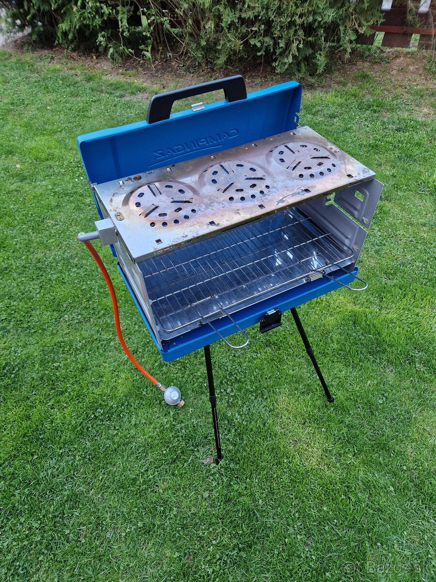 Plynovy Grill s varnou doskou