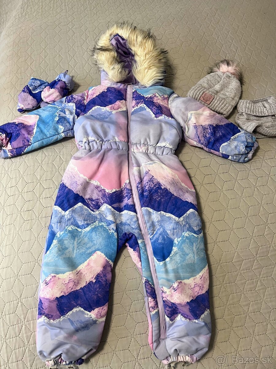 Zimný overal/kombinéza Reserved 104 s doplnkami