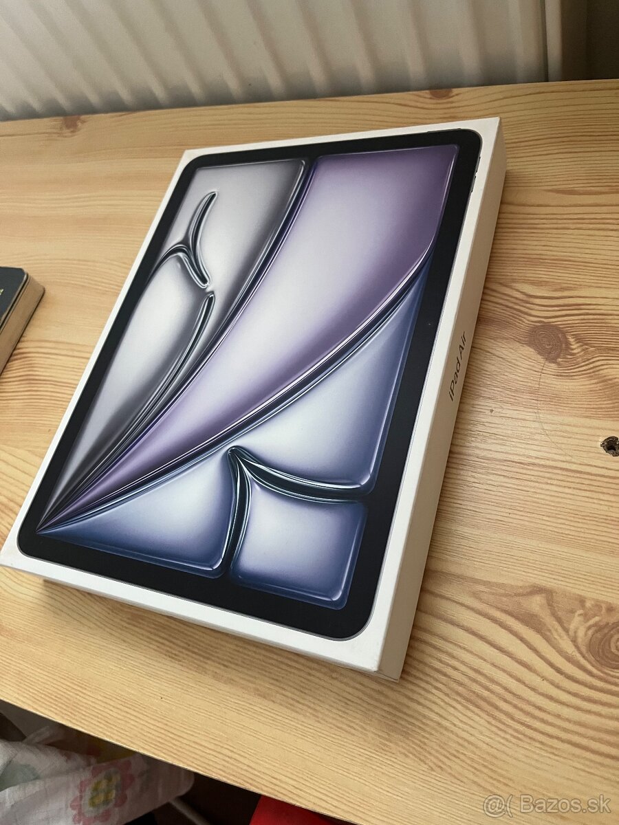 iPad Air 11-inch (M3) Wi-Fi + Cellular 256gb