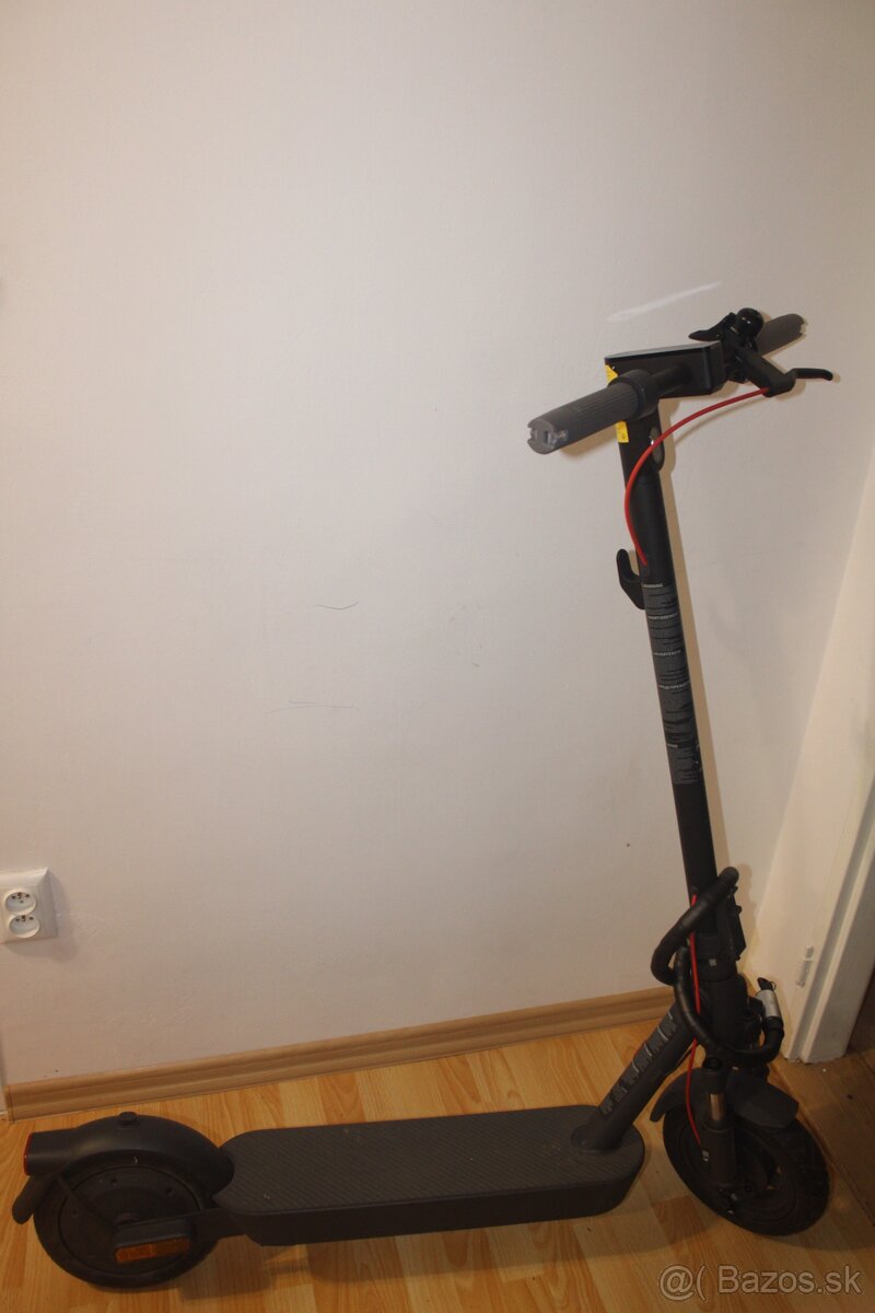 XIAOMI 4 Lite V2 elektrická kolobežka