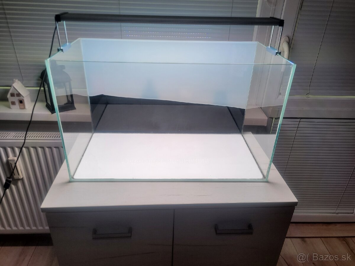 Optiwhite akvárium s filtrom