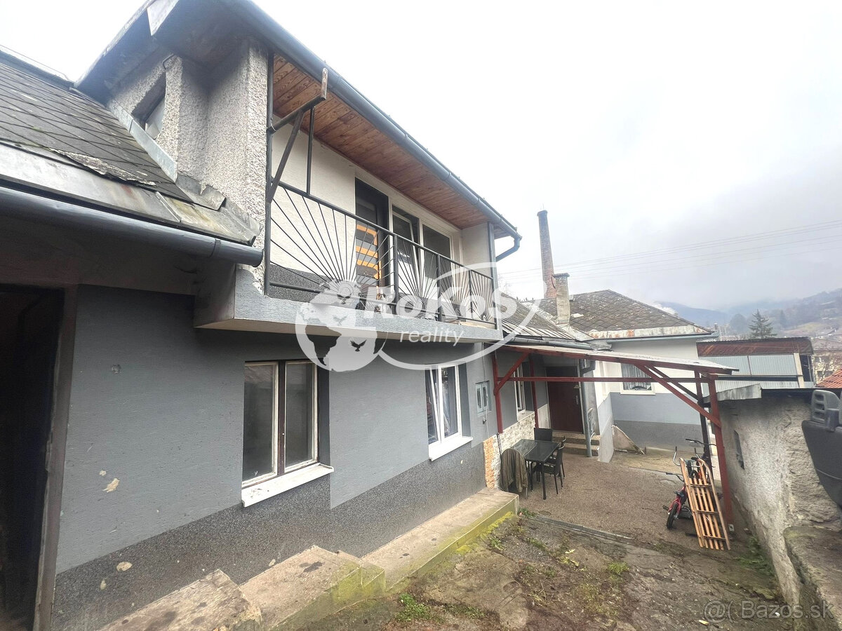 PREDAJ - Priestranný rodinný dom, Dobšiná