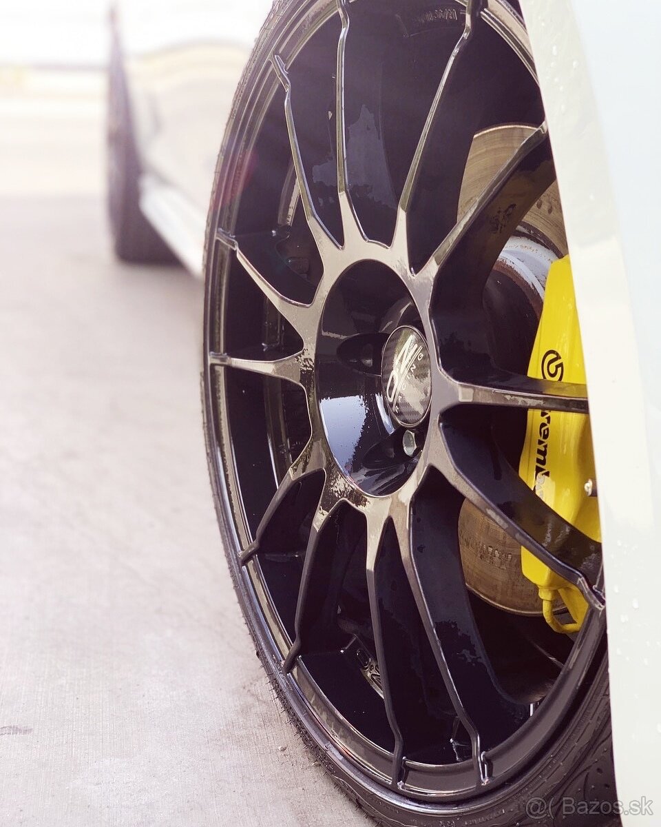 OZ ultraleggera HLT MB 5x110 r19 pasuje aj na 5x112, 5x108