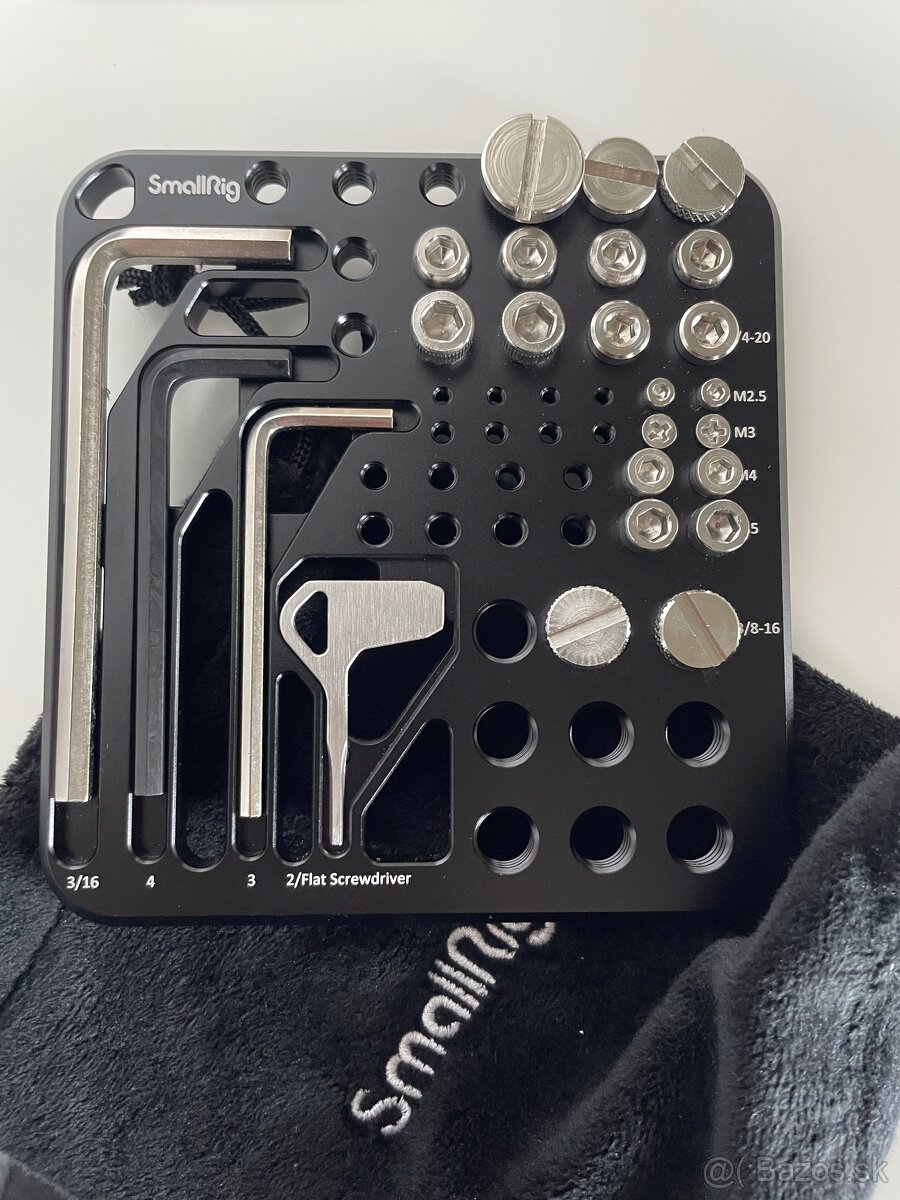 SmallRig - Screw and Hex Key Storage Plate MD3184