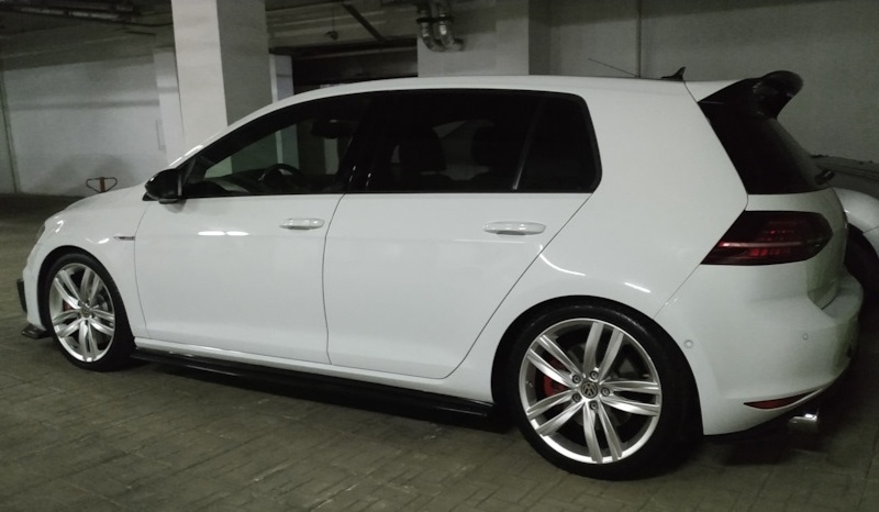 VW Durban (Dartford) 5x112 R18 pneu 225/40