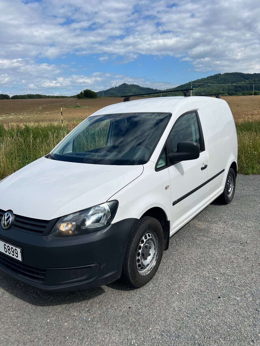VW CADDY 1.6 TDI 55 KW - 2015 - DPH - 140000km - plná výbava