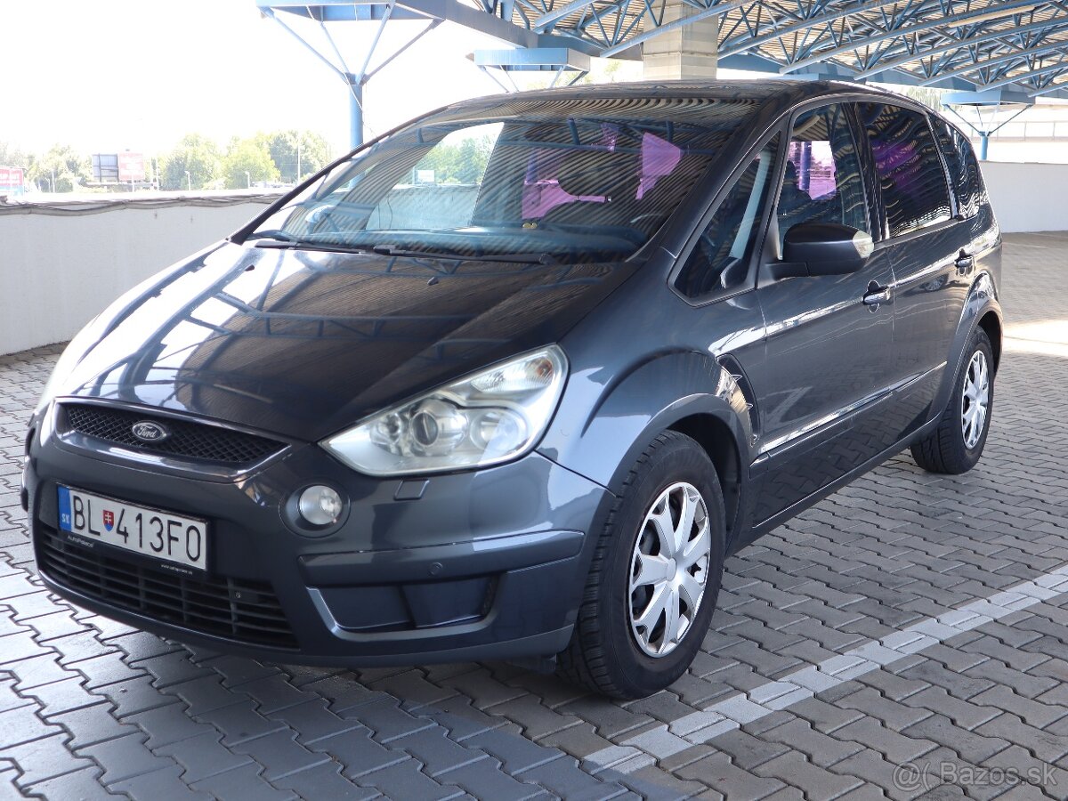 Ford S-Max Titanium