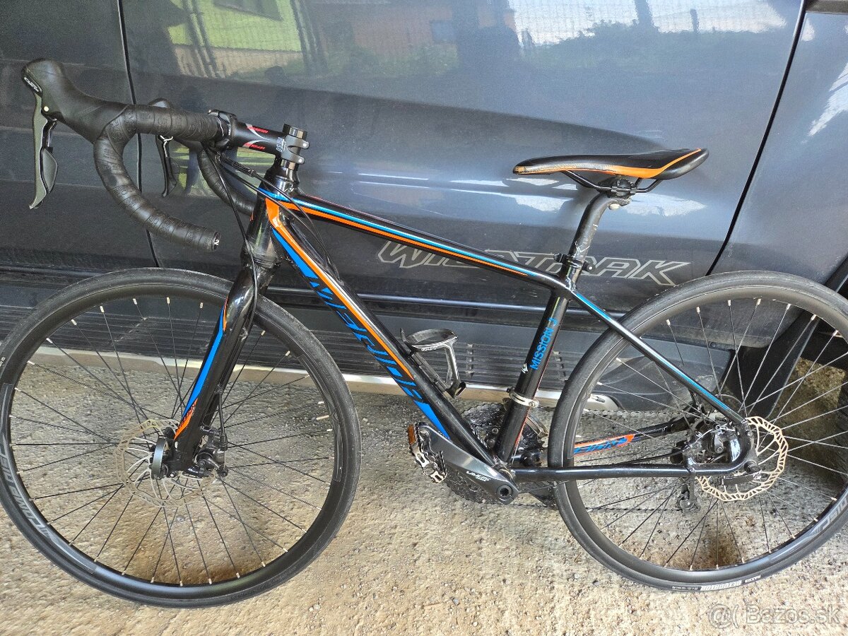 Cestný detský bicykel