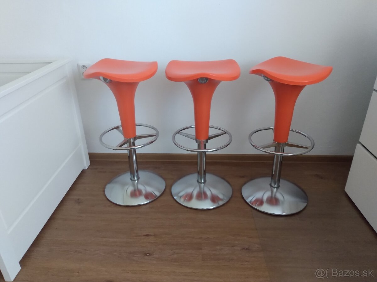 Barové stoličky