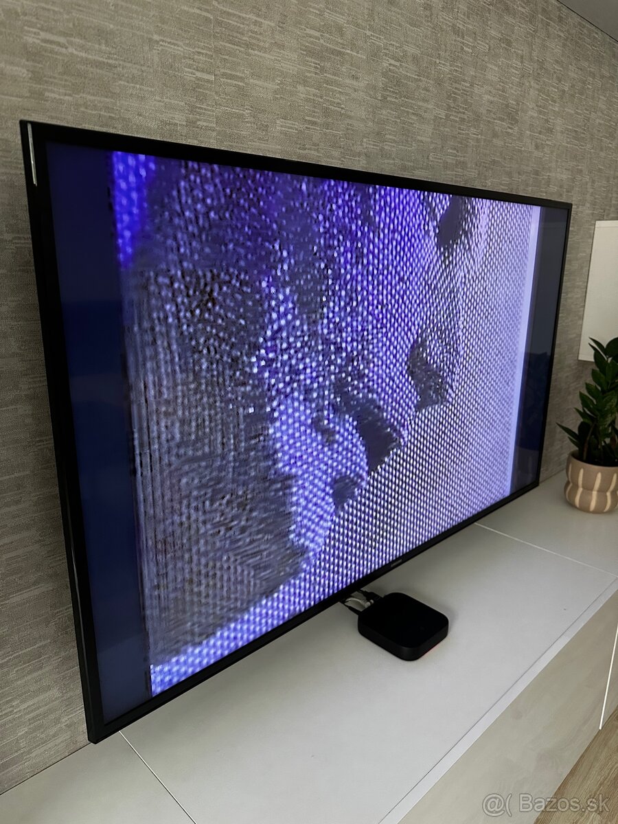 Samsung 50" UHD 4K Smart TV UE50KU6072U