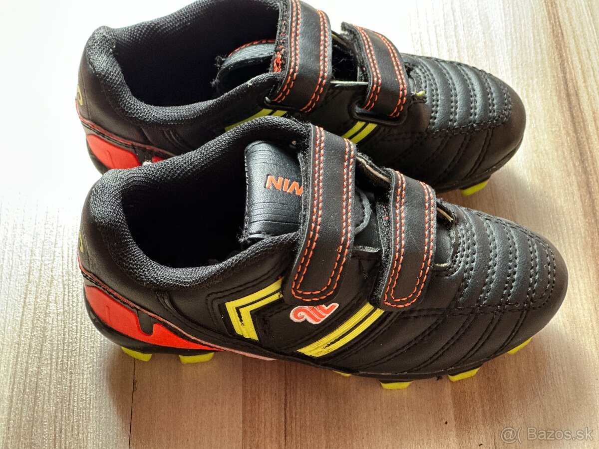 detské kopačky velkosť 25