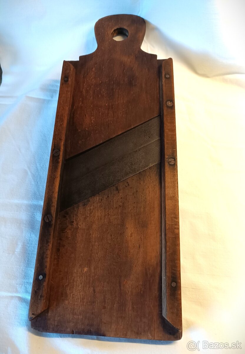 Staré struhadlo na zelí