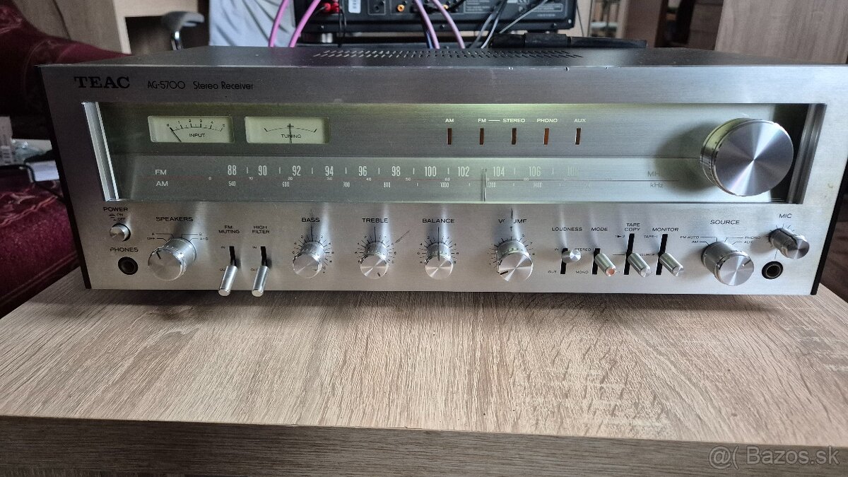 TEAC AG-5700 made in Japan 1977