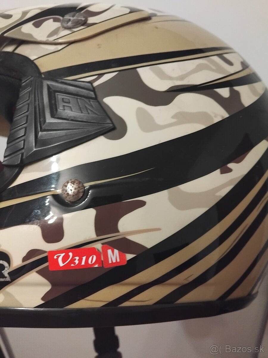 Motocrossova detska prilba a korytnacka