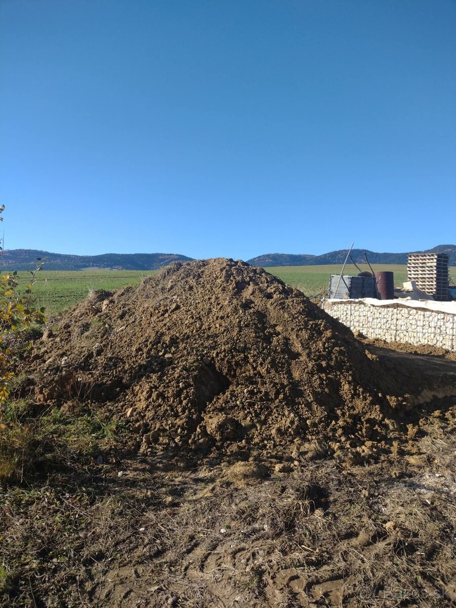 Hlina- ilovita za odvoz