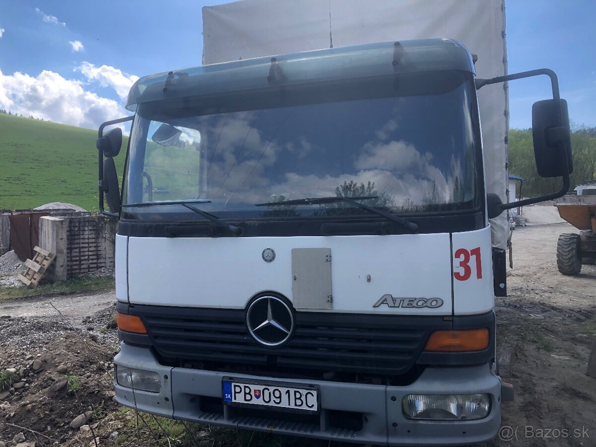 Mercedes Benz atego 815