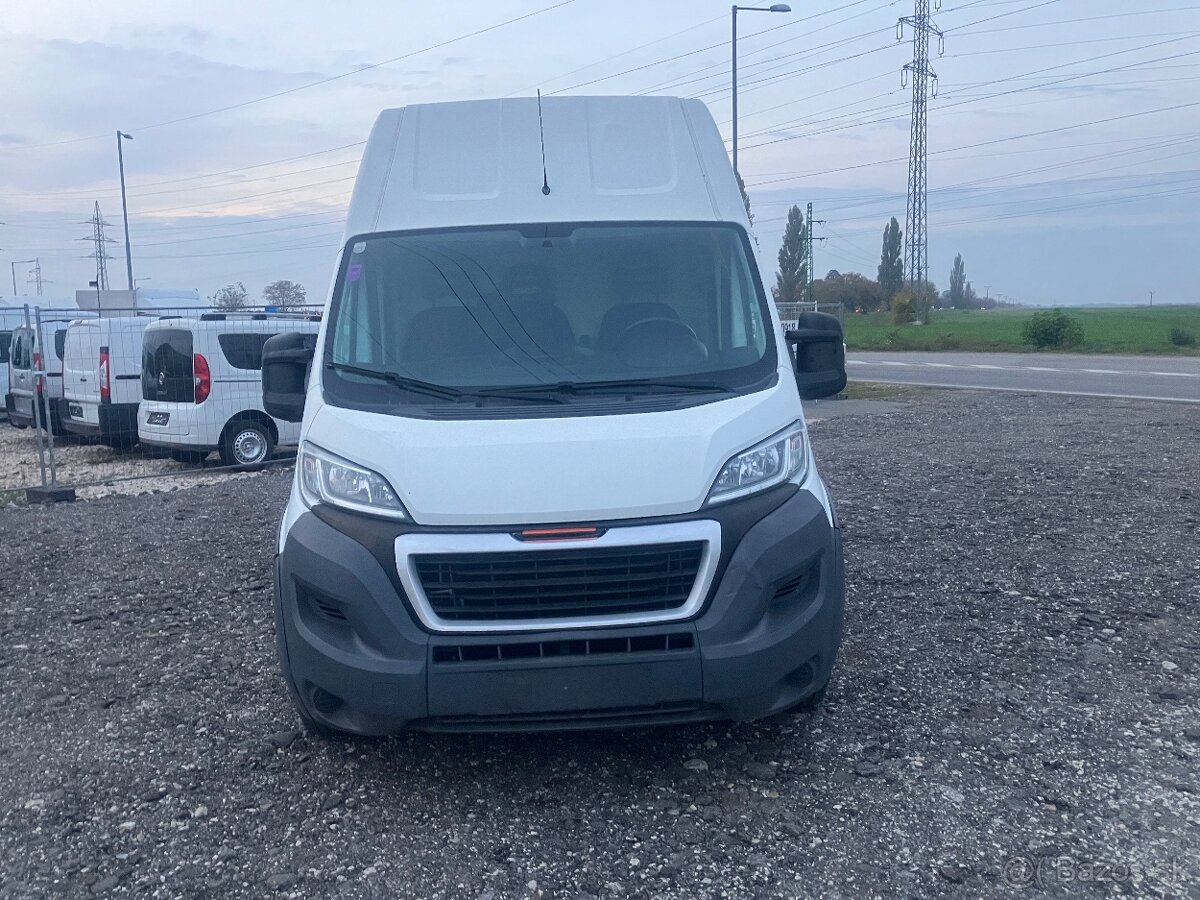 Citroën Jumper 2.0 BlueHDi 130 35+ L4H3