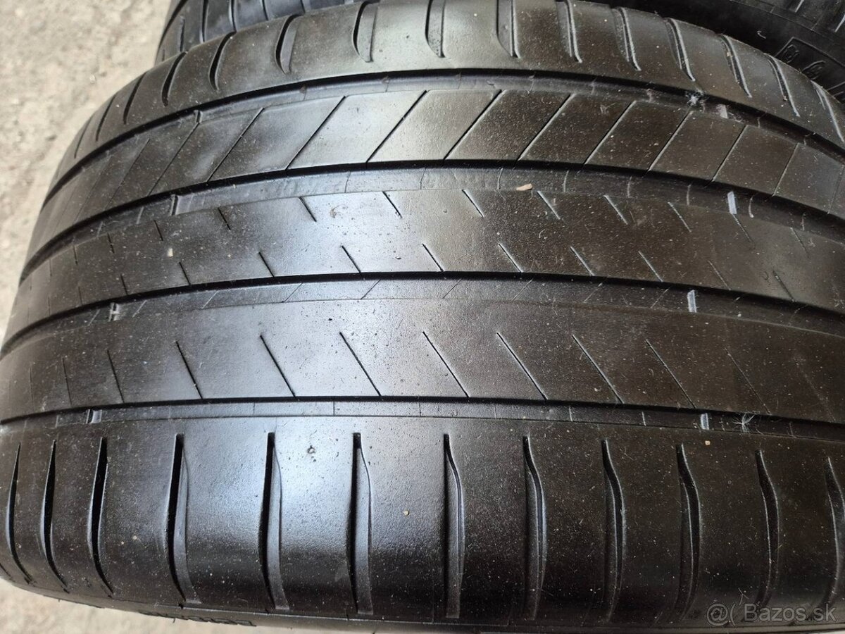 295/40 r20 letné 2 ks MICHELIN dezén 5 mm