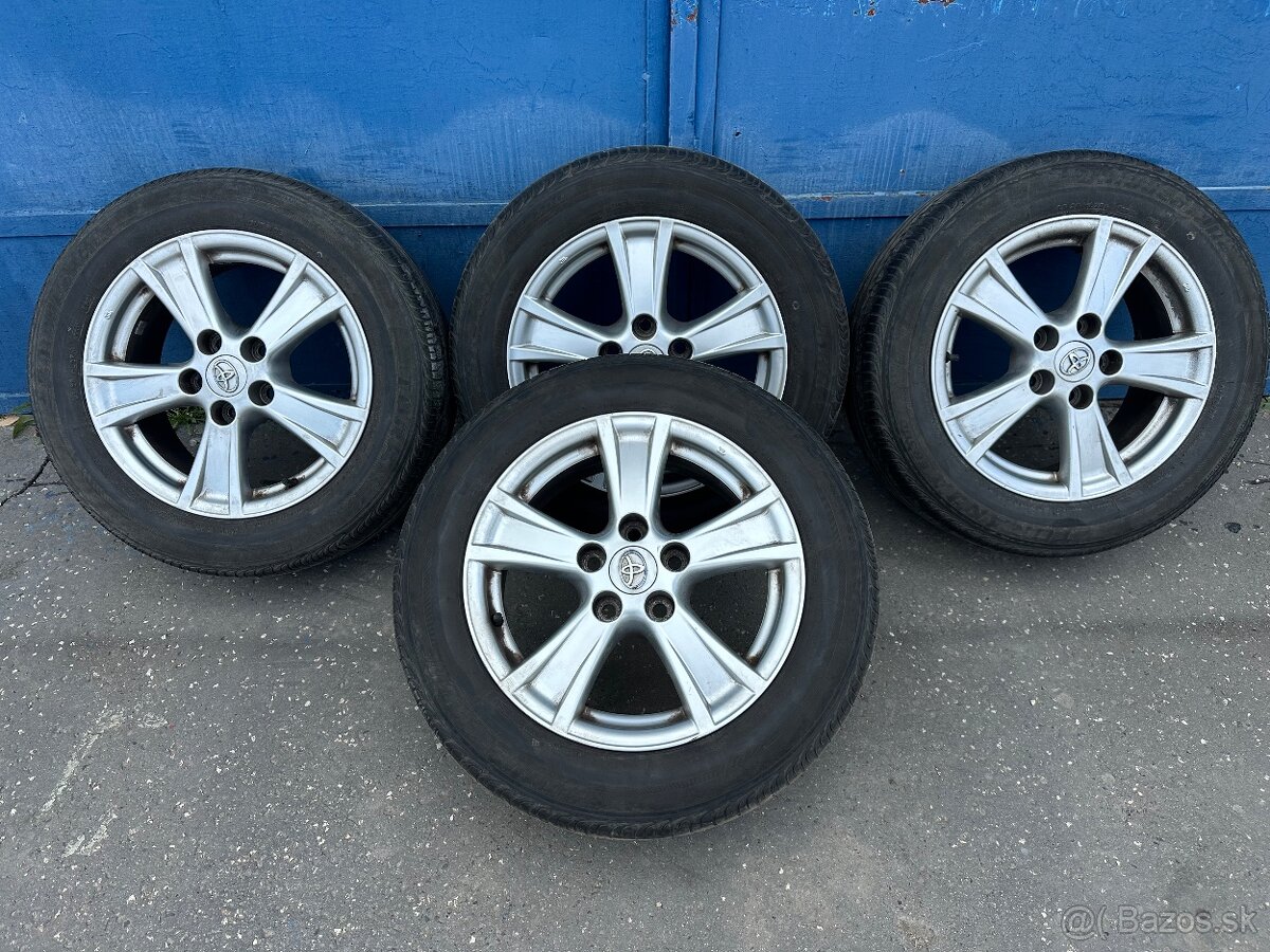 205/60R16 letný komplet Toyota