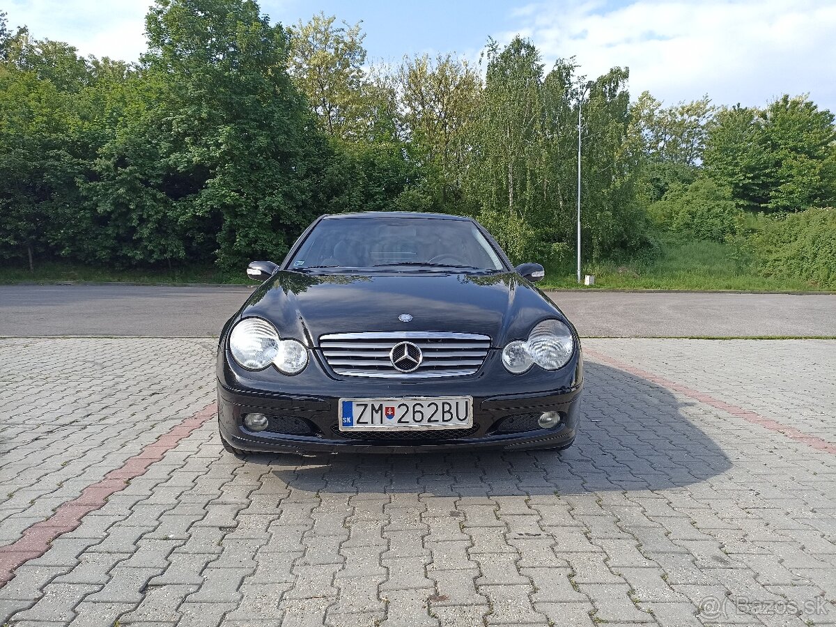Mercedes C Trieda Sportcoupé 200