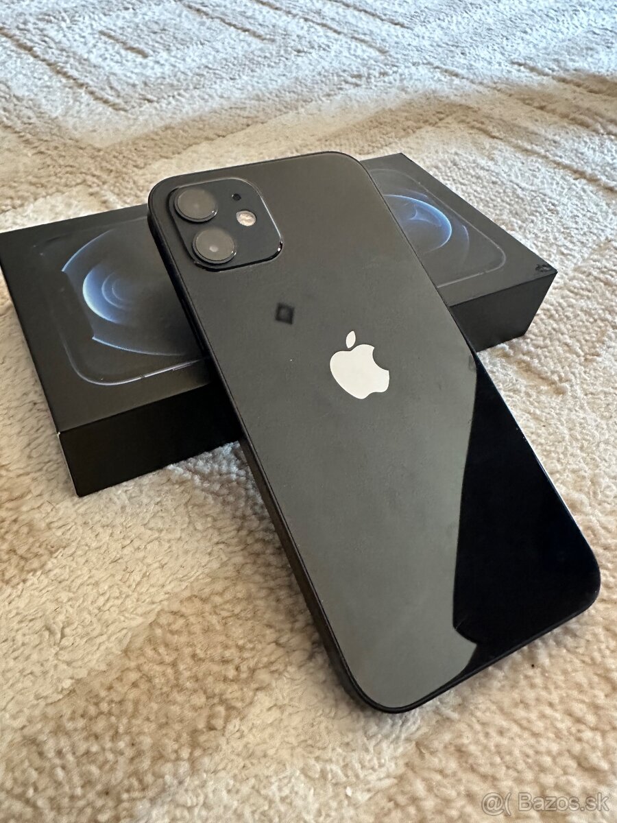 Apple 12