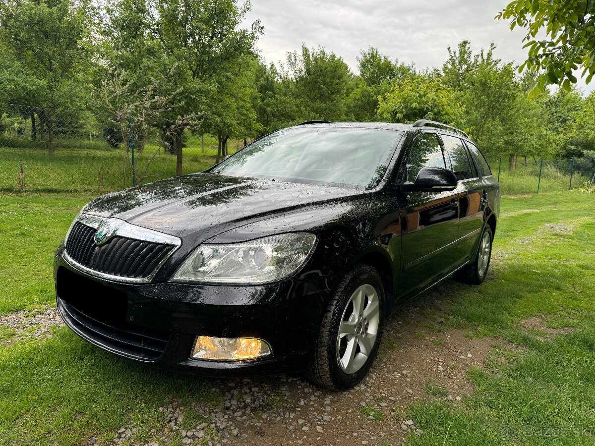 Škoda Octavia 1.6 TDI 2012 Bluetooth Senzory Výhřev Rozvody
