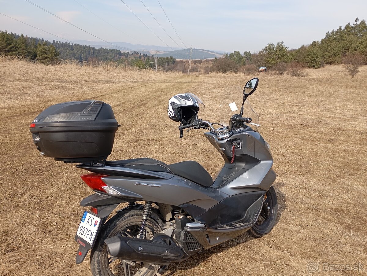 Predám skúter Honda pcx125