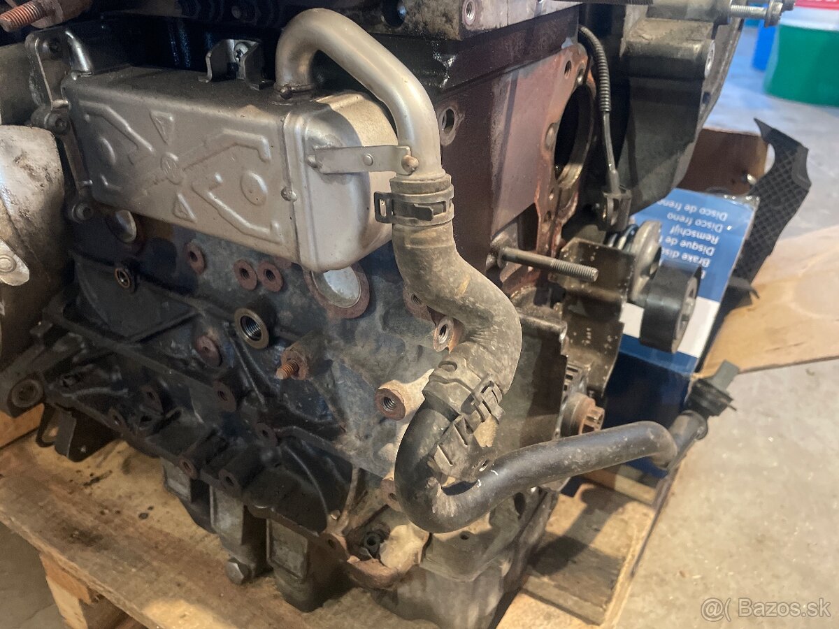 Motor octavia 2