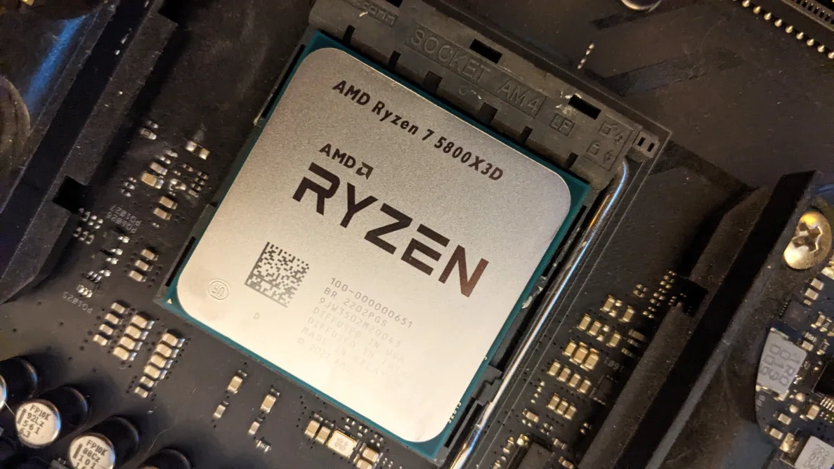 Kúpim procesor AMD Ryzen 5800X3D