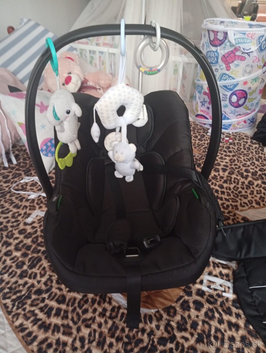 Autosedačka / vajíčko BabyLux