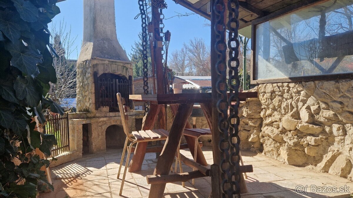 Znížená cena Na predaj chatka so záhradou, Nové Zámky