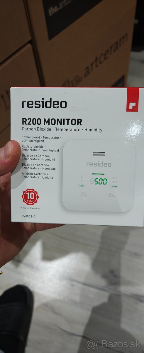 Monitor CO a kvality vzduchu Resideo