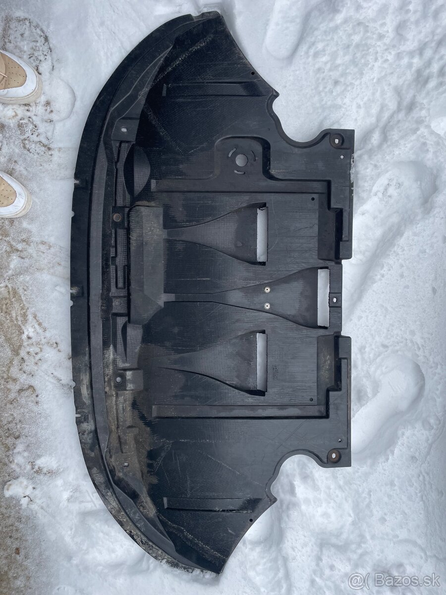 Kryt pod motor Audi A6 C6